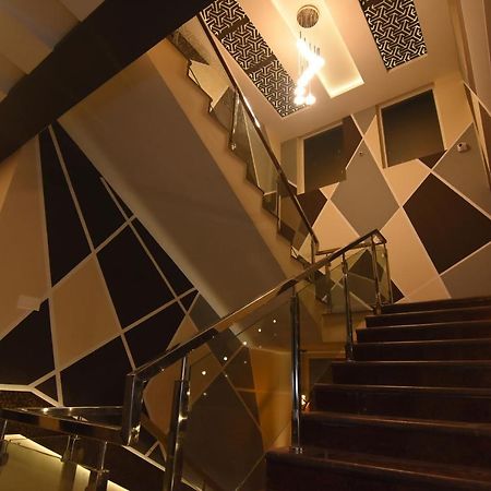 Hotel Atlantis 쿰바코남 외부 사진